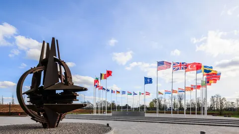 Чи готова Європа стримати росію: випробування НАТО та роль України
