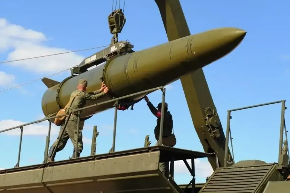 Нова російська ракета на 800 км: що це означає для заходу України