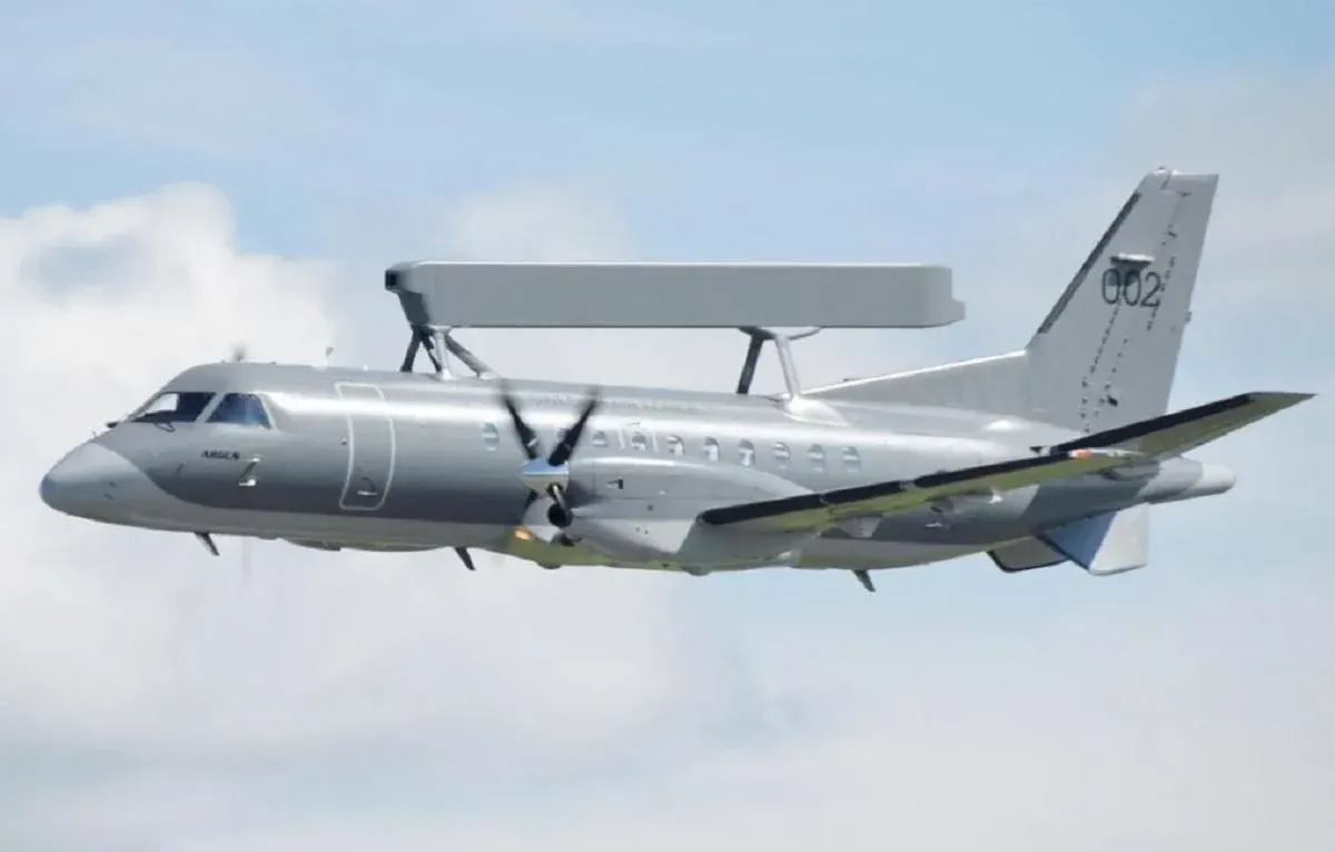 ASC 890 у небі України: що дає літак-радар від Швеції