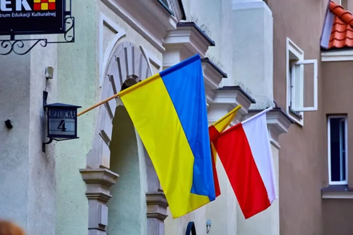 Чому в Польщі частішають напади на українців: пояснення експерта