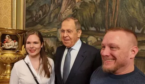 Кого Росія зібрала «спостерігати» за виборами до Держдуми: що це означає