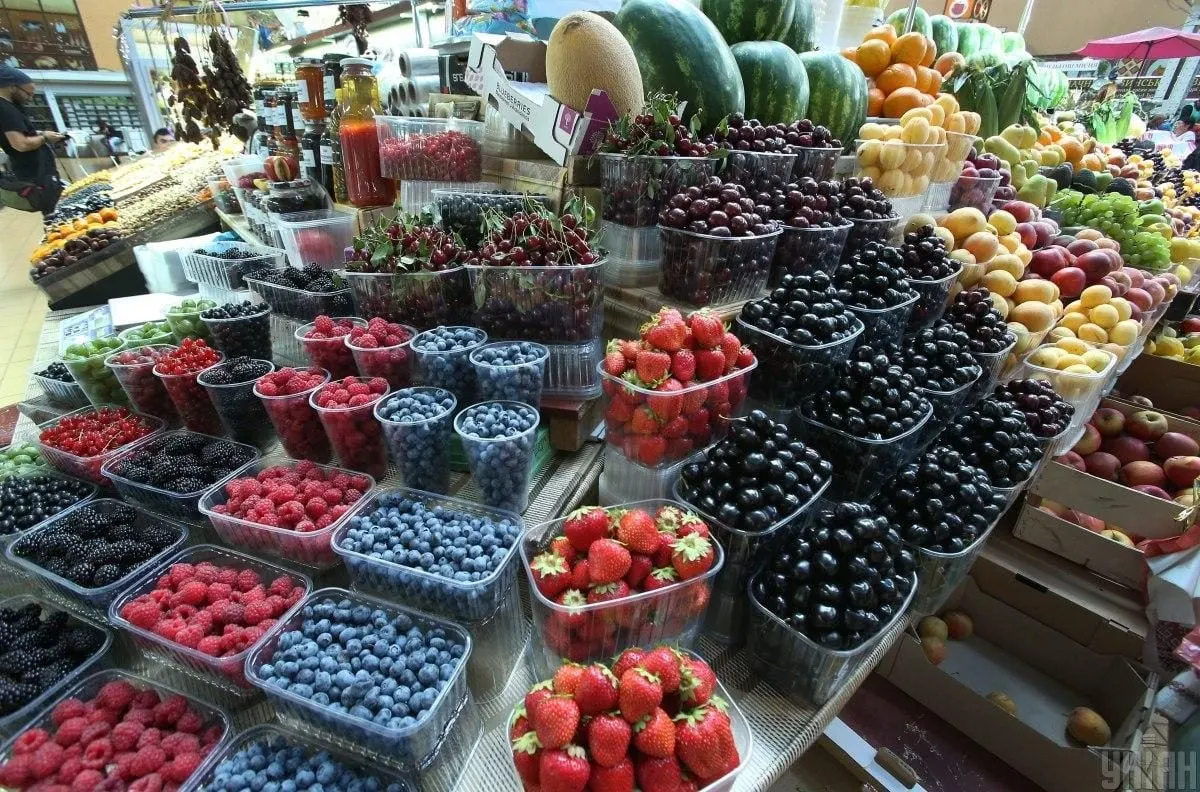 Пік сезону лохини в Україні: коли чекати найнижчих цін