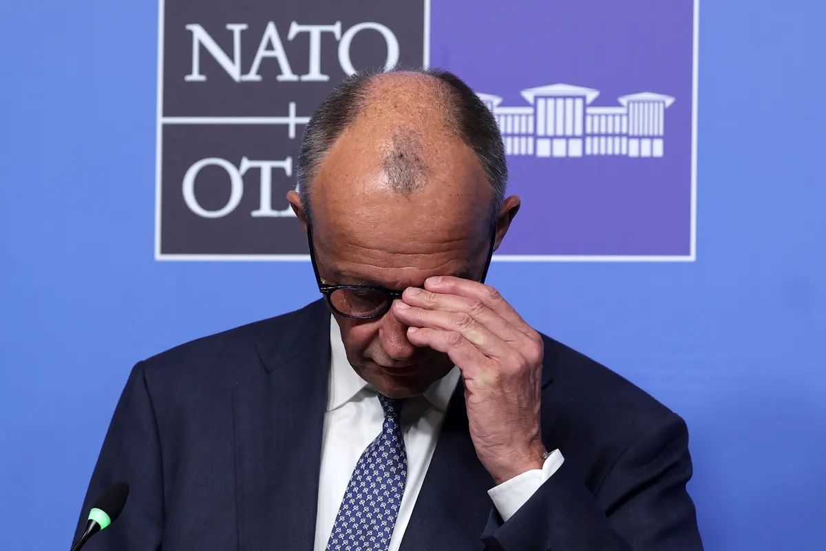 Гібридна війна РФ проти Європи: чому стаття 5 НАТО не спрацьовує