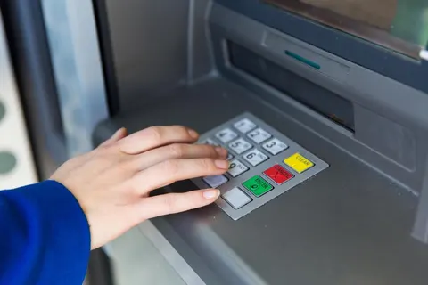 Майже 19% PIN-кодів — це 1234, 1111 або 0000: чому це проблема і що робити