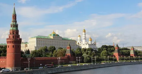 Експертка з Лондона: Кремль не вигадує проблеми Європи, а підживлює вже наявні
