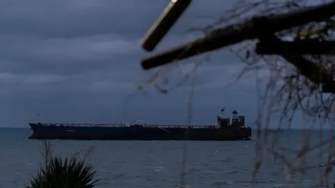 Чорне море: експерт радить Україні не поступатися й шукати обхідні шляхи