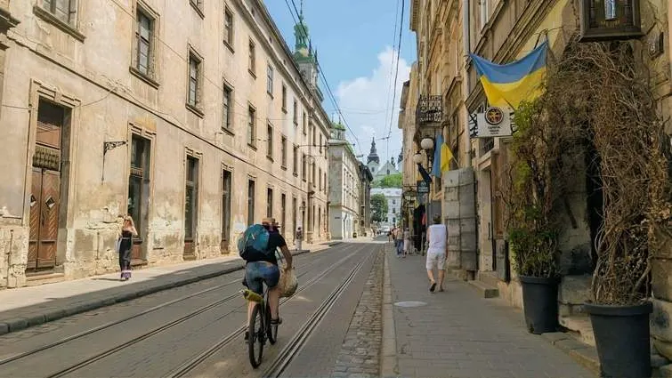 27 серпня на Львівщині: комфортне тепло без гроз і опадів