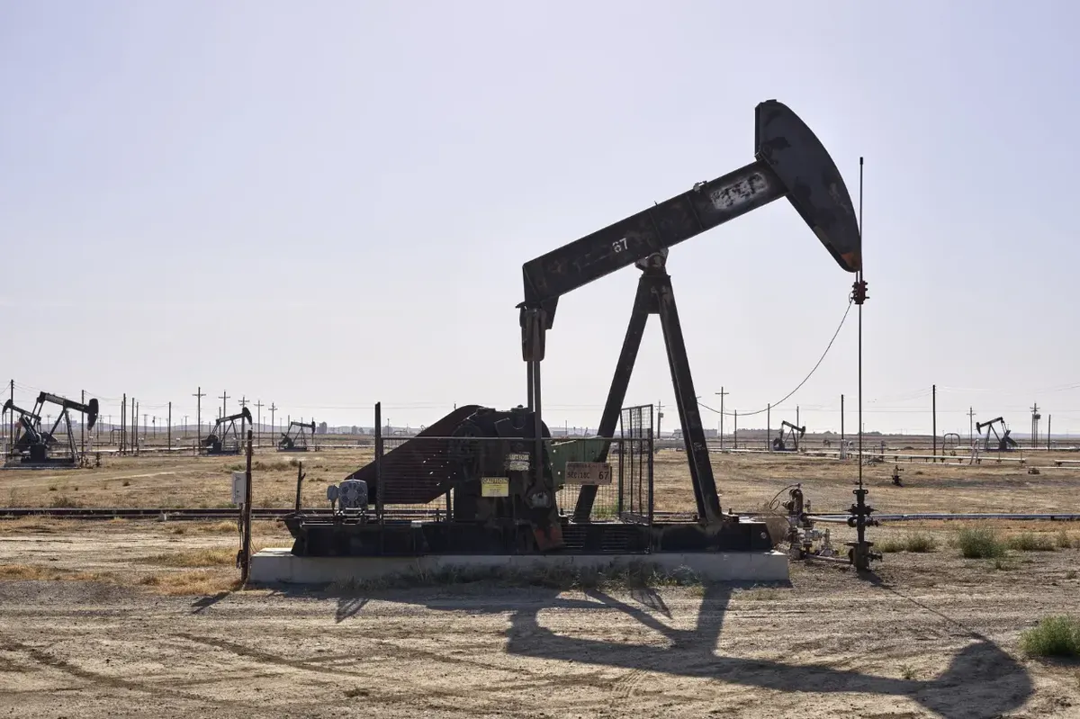 Перебої з нафтою через війну в Ірані можуть тривати до 2027 року
