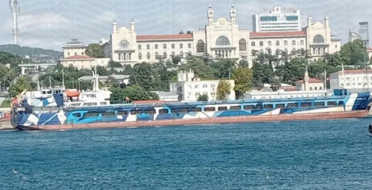 Росія маскує судна «деформуючим» камуфляжем: чи допоможе це проти дронів