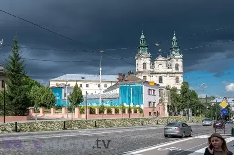 Негода на Львівщині 22 серпня: грози, град та сильний вітер
