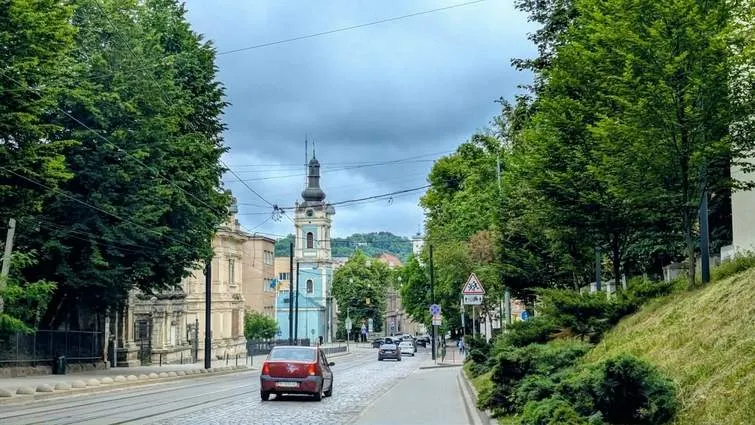Погода у Львові 12 серпня: без спеки та гроз, але з туманом