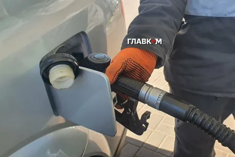 Ціни на пальне 4 серпня: що стоїть за подорожчанням і чи чекати дефіциту